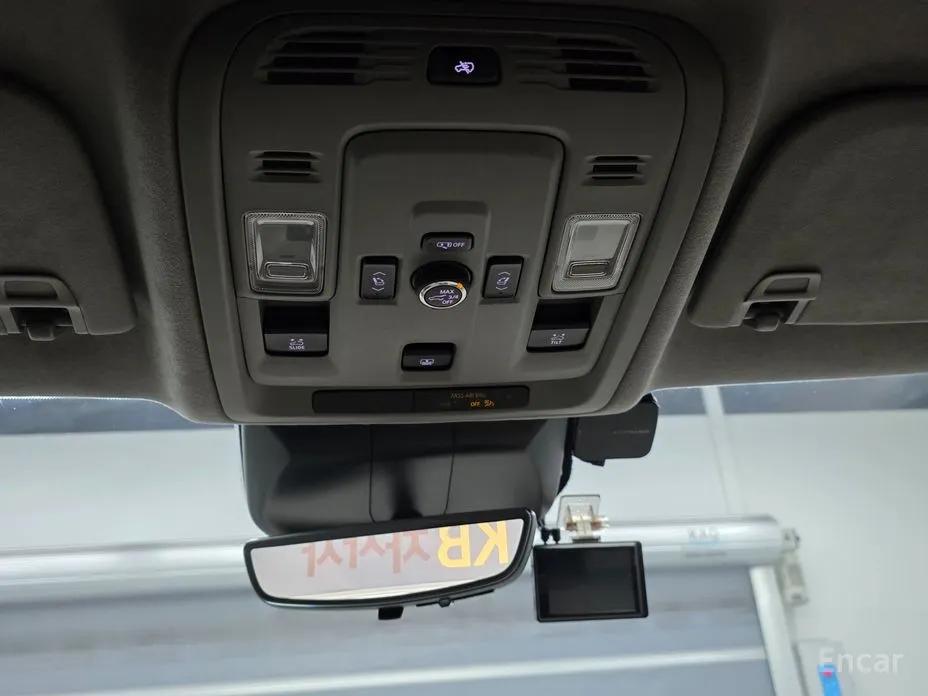 Фото 10 - Cadillac Escalade