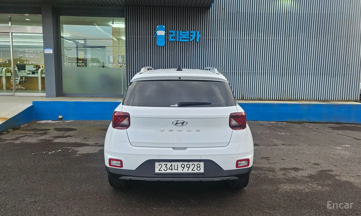 Фото 5 - Hyundai Venue