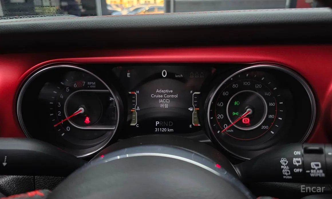 Фото 8 - Jeep Wrangler