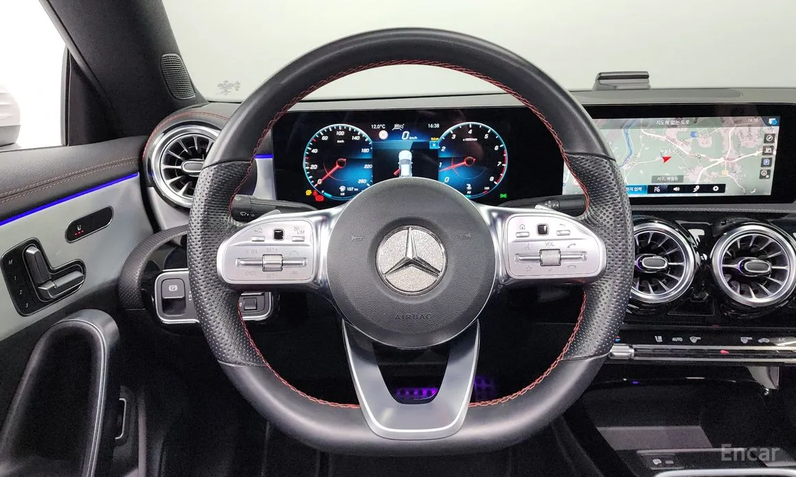 Фото 13 - Mercedes-Benz CLA-Class