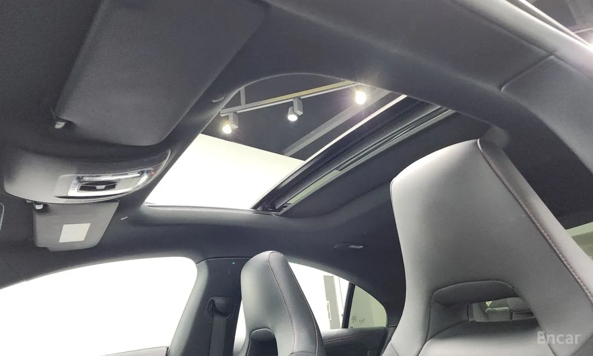 Фото 19 - Mercedes-Benz CLA-Class