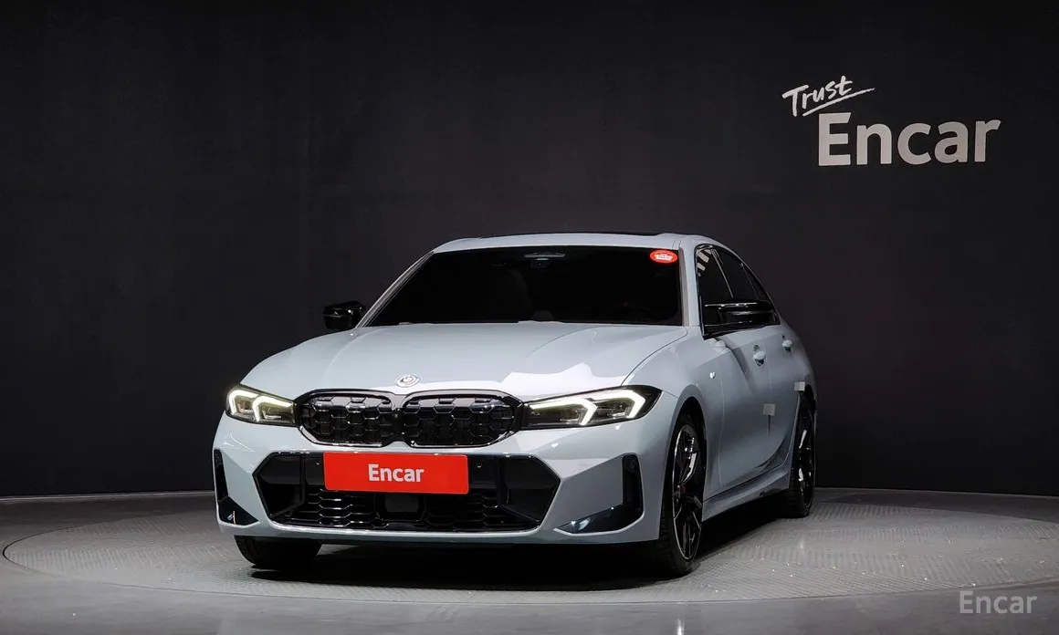 Photo 3 - BMW 3 Series