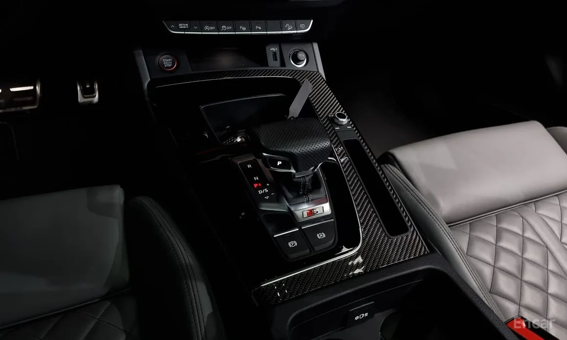 Фото 9 - Audi SQ5