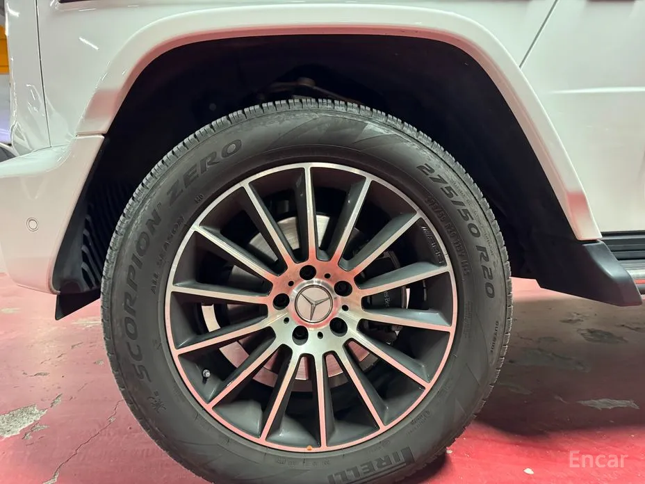 Фото 5 - Mercedes-Benz G-Class