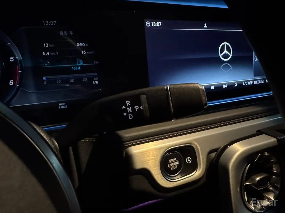 Фото 9 - Mercedes-Benz G-Class