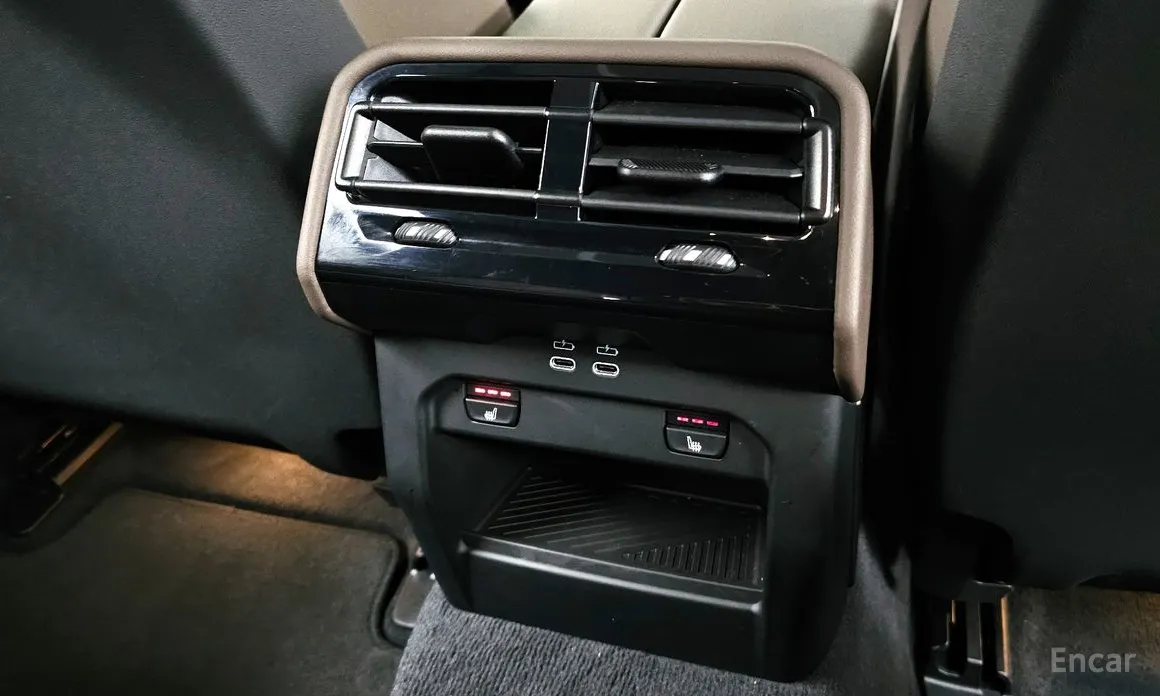 Фото 19 - BMW 5 Series