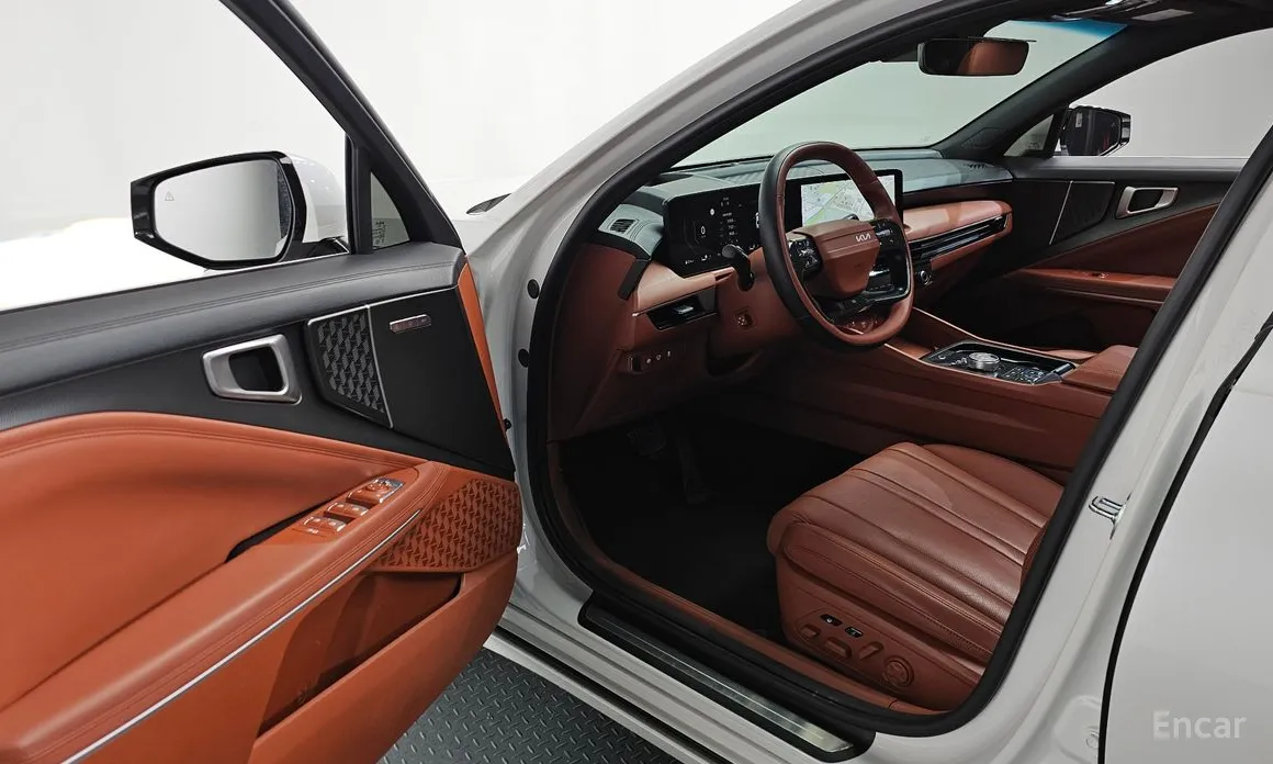 Фото 10 - Kia K8