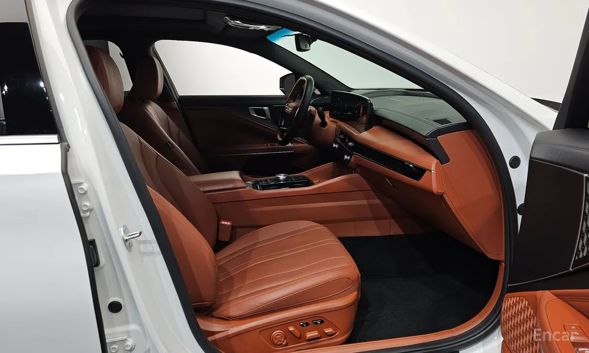 Фото 11 - Kia K8