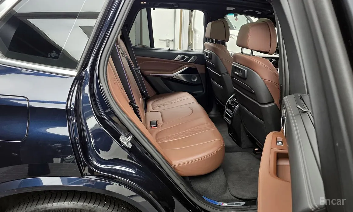 Фото 12 - BMW X5