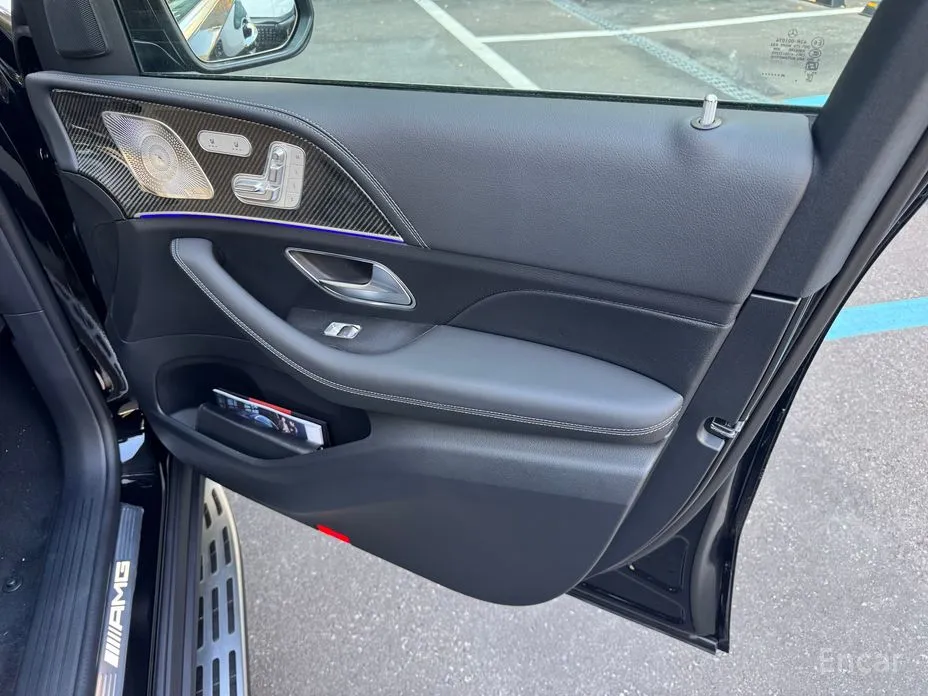 Фото 10 - Mercedes-Benz GLE-Class