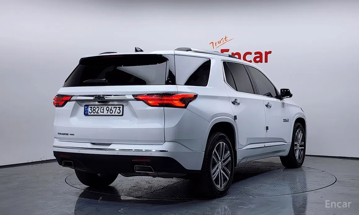 Фото 2 - Chevrolet Traverse