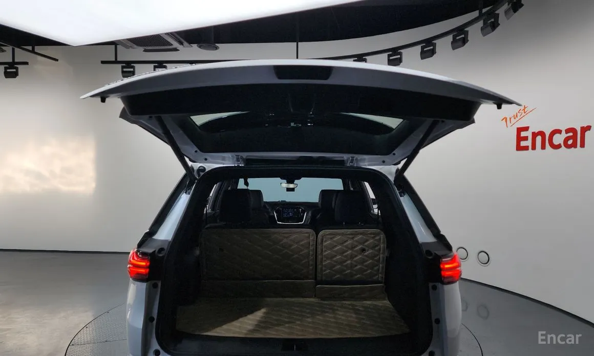 Фото 20 - Chevrolet Traverse