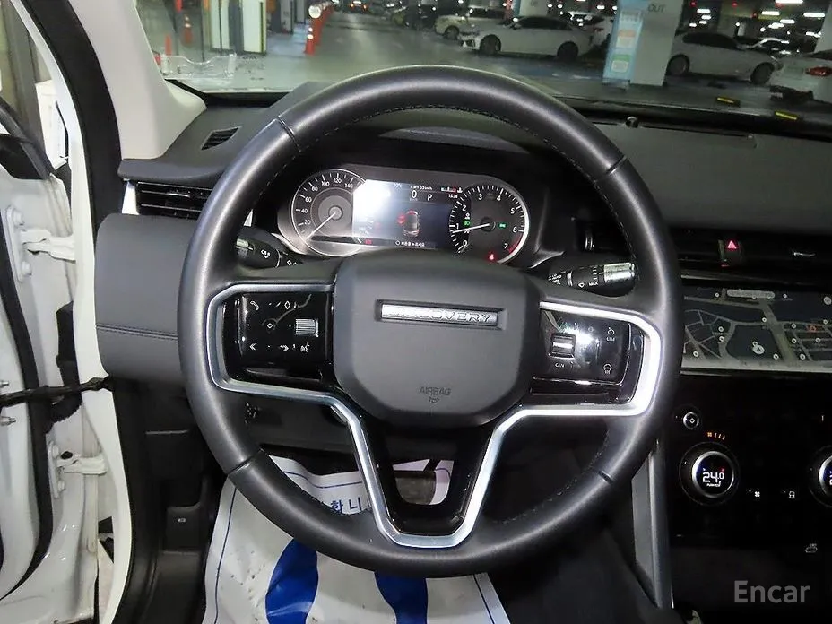 Фото 8 - Land Rover Discovery Sport