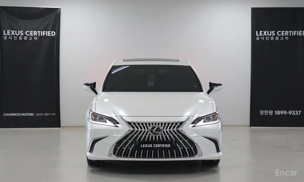 Фото 3 - Lexus ES