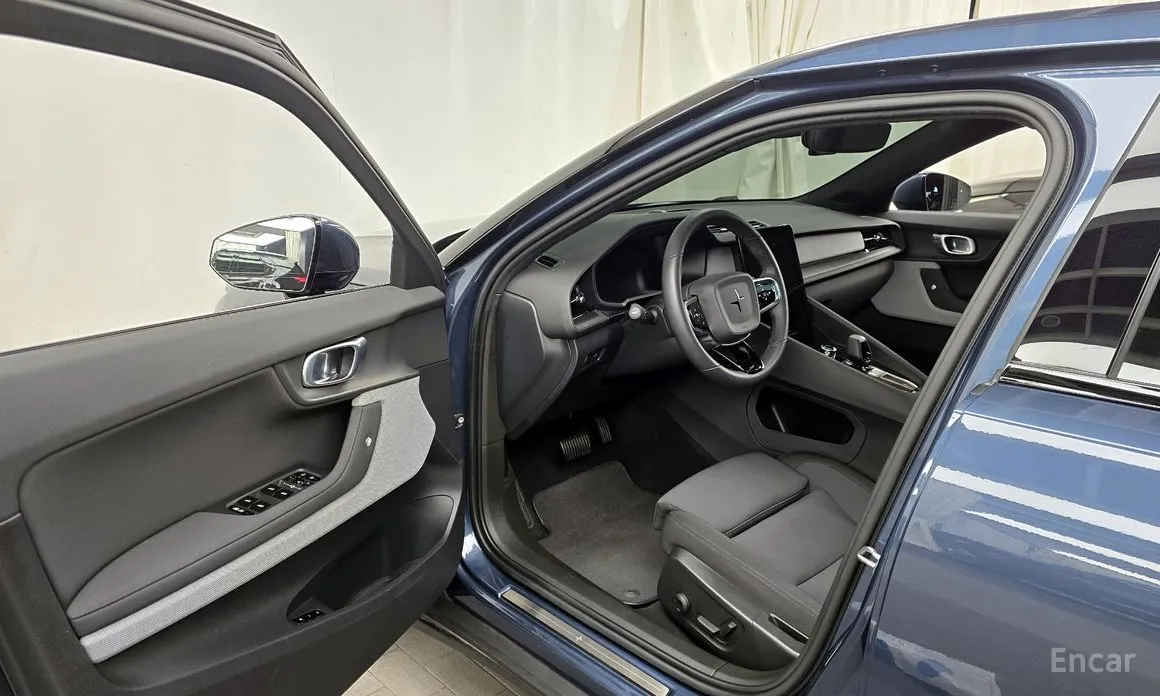 Фото 10 - Polestar 2