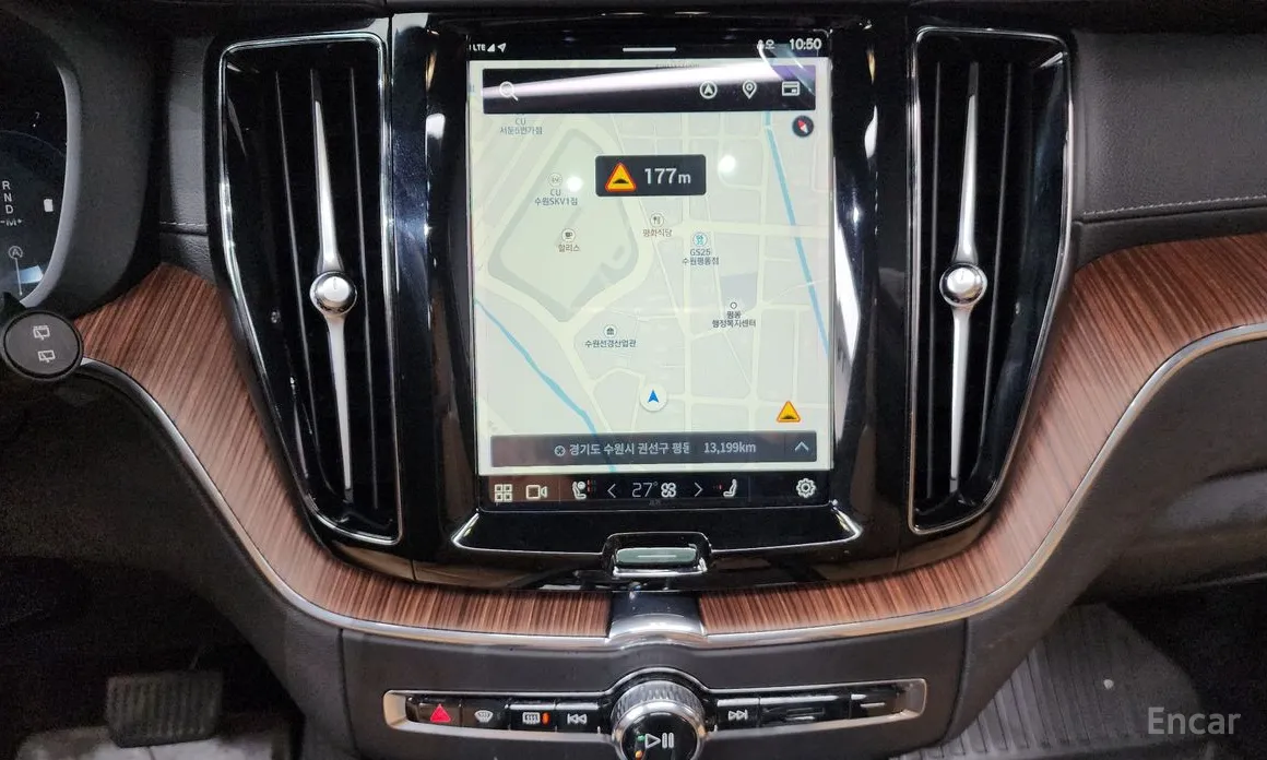 Фото 14 - Volvo XC60