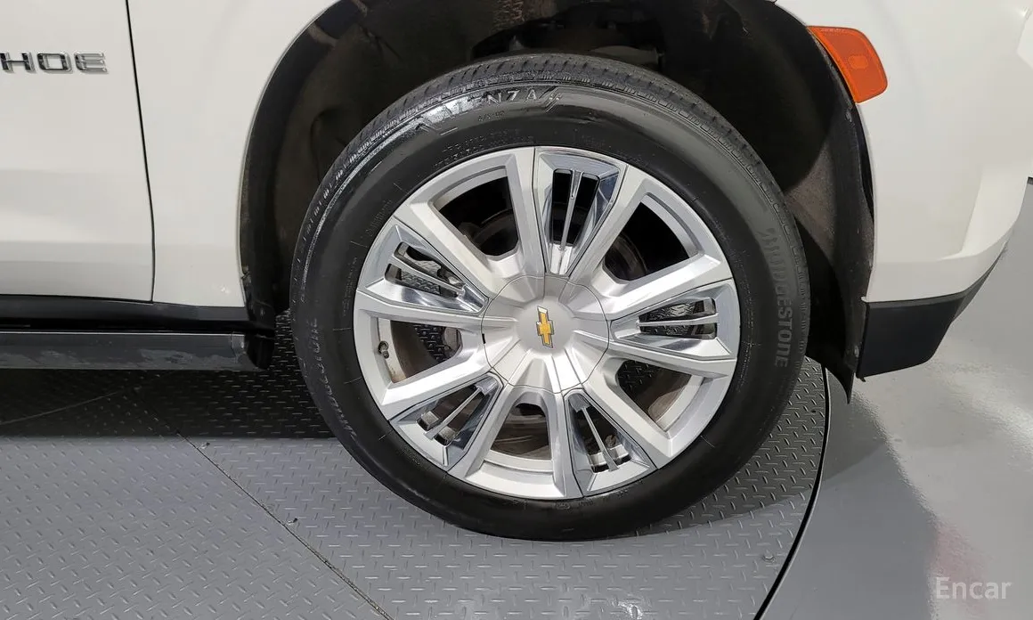 Фото 5 - Chevrolet Tahoe