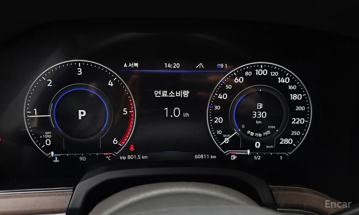 Фото 8 - Volkswagen Touareg