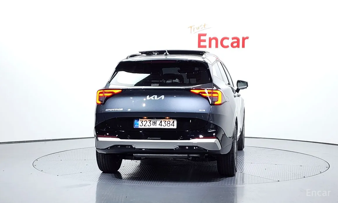 Фото 4 - Kia Sportage