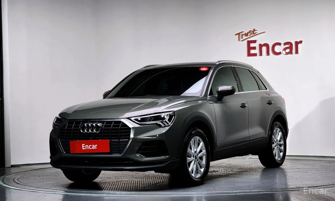 Фото 1 - Audi Q3