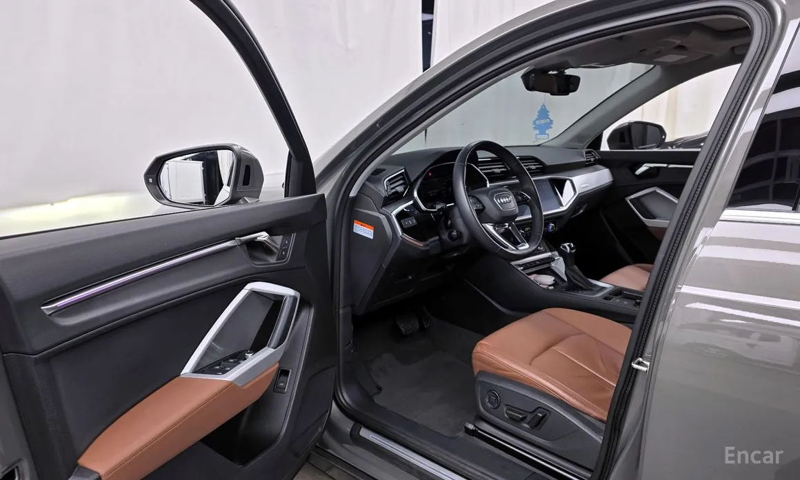 Фото 10 - Audi Q3