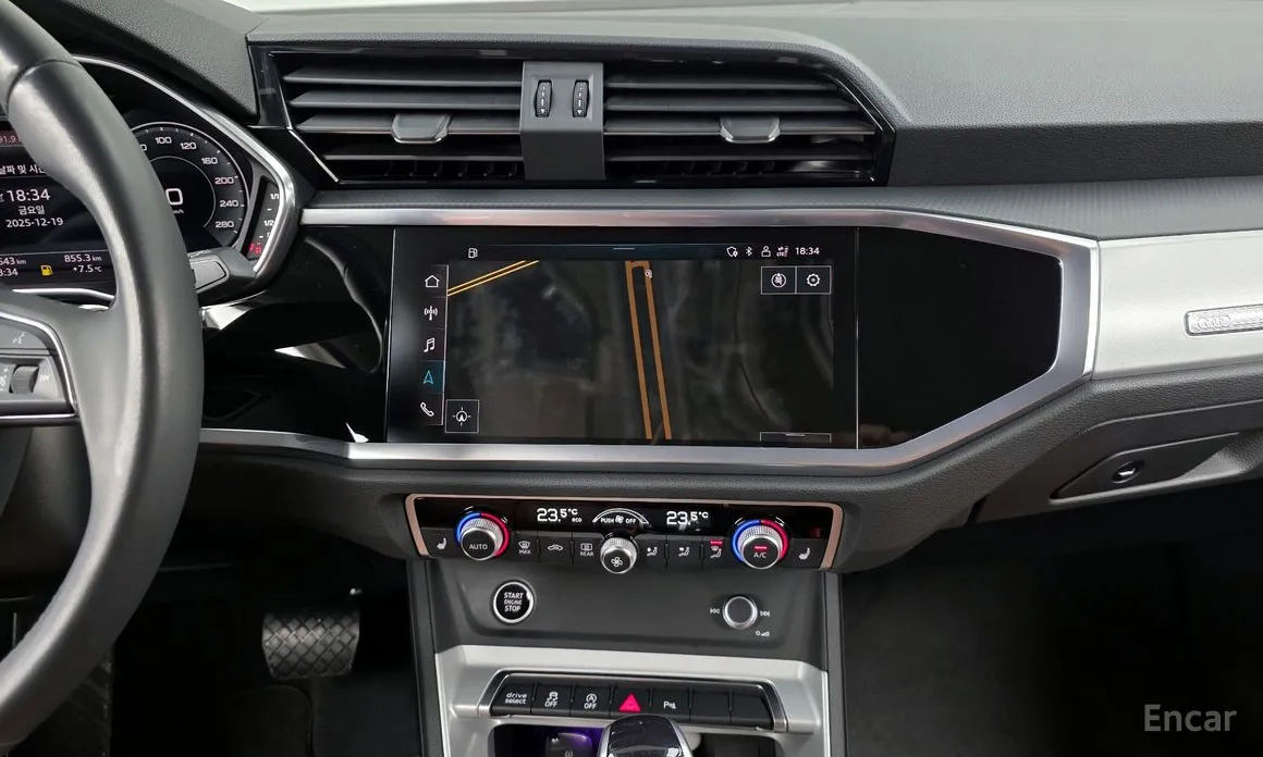 Фото 14 - Audi Q3