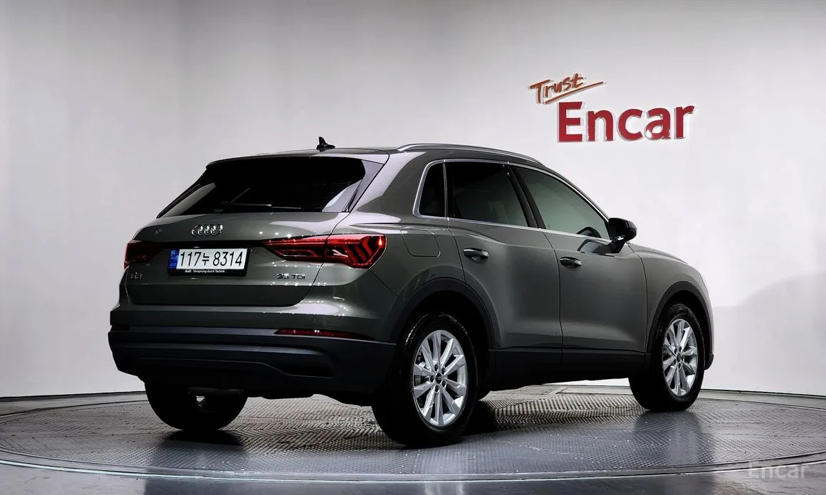 Фото 2 - Audi Q3