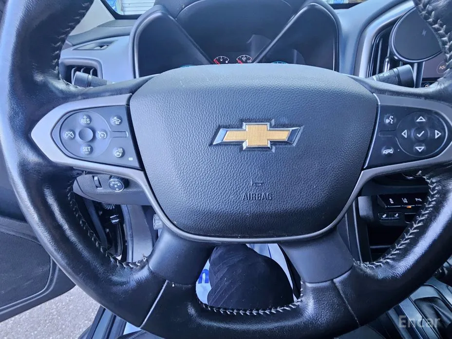 Фото 12 - Chevrolet Colorado