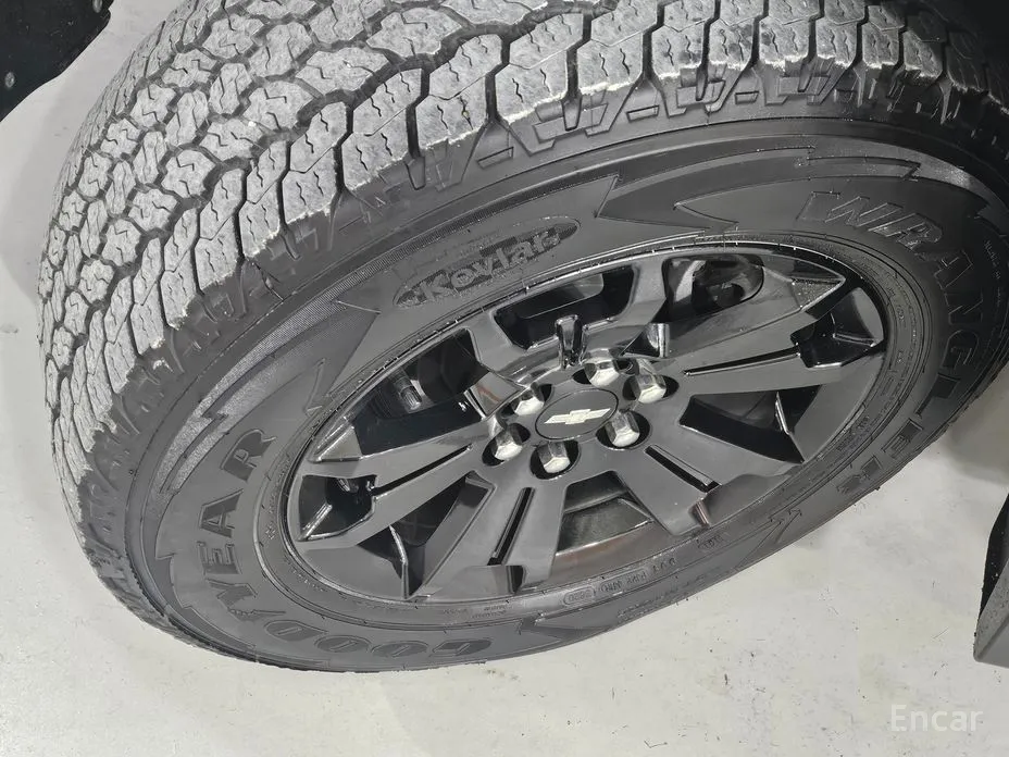 Фото 9 - Chevrolet Colorado