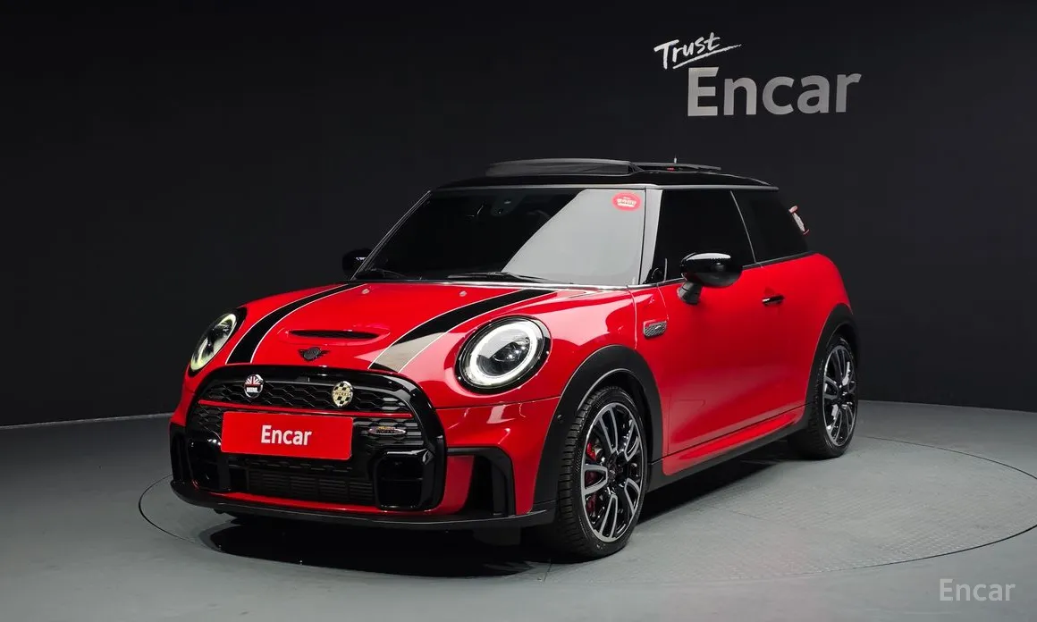 Фото 1 - Mini Cooper