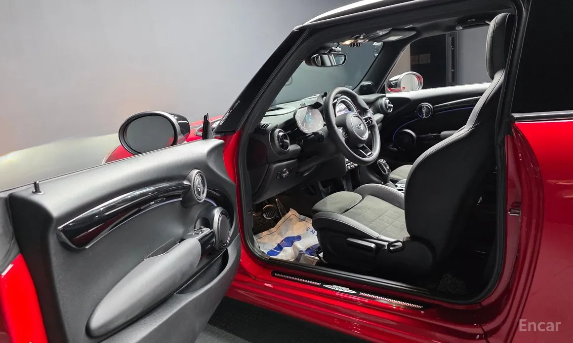 Фото 11 - Mini Cooper