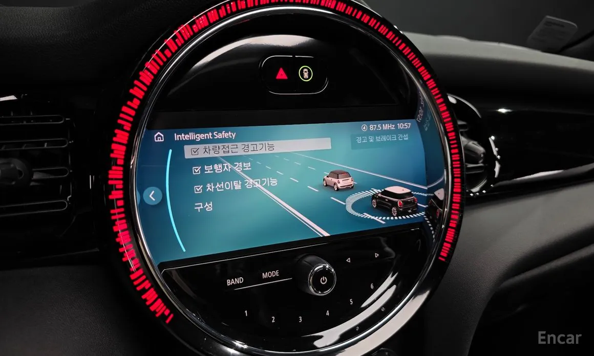 Фото 15 - Mini Cooper