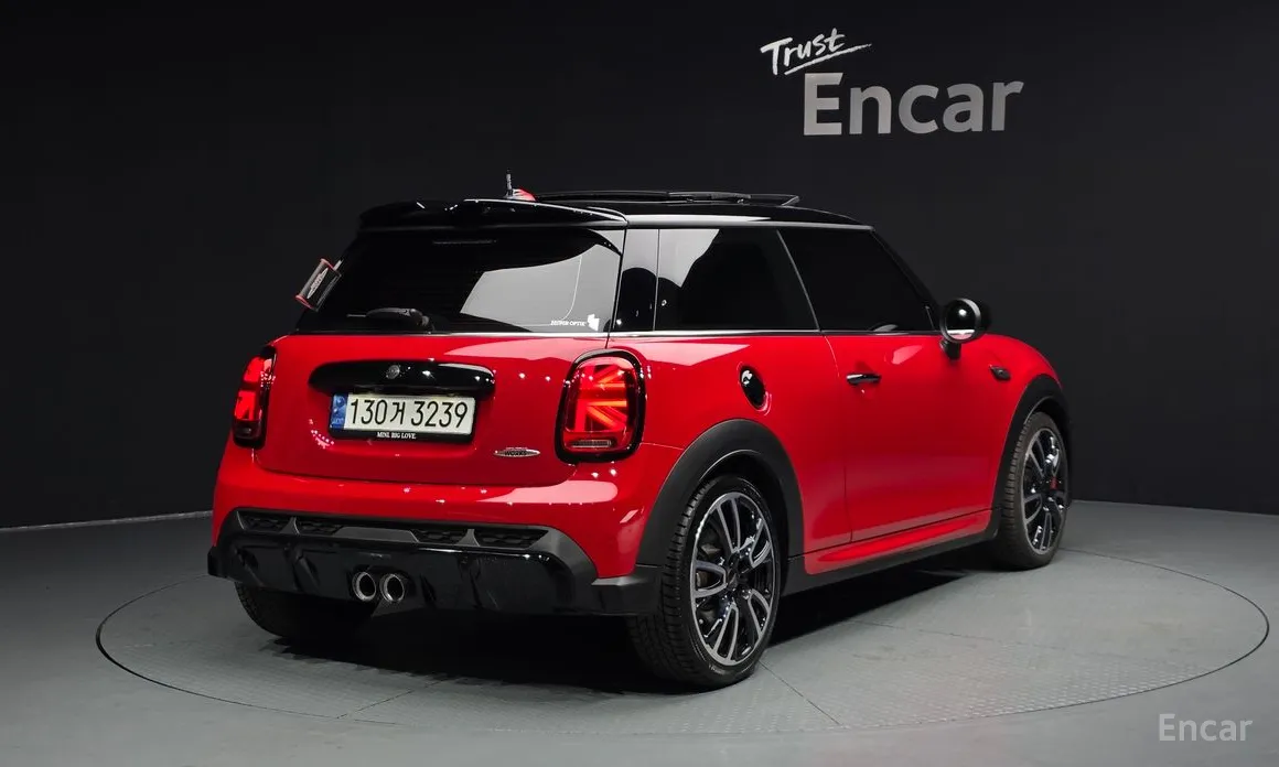 Фото 2 - Mini Cooper