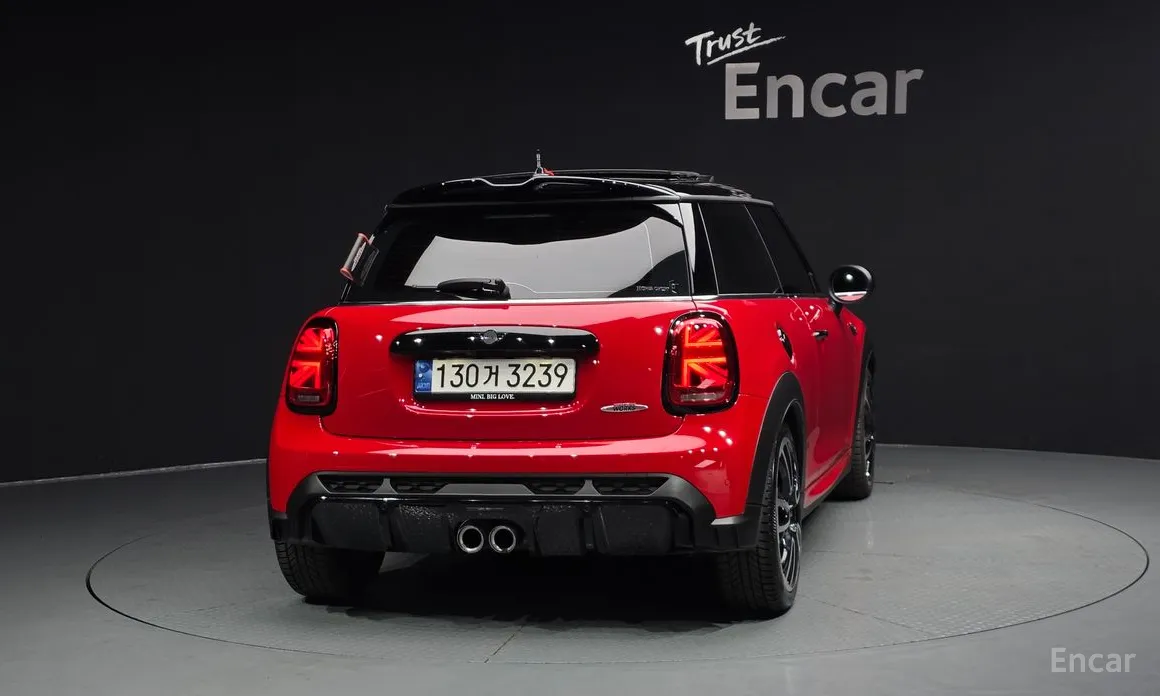 Фото 4 - Mini Cooper