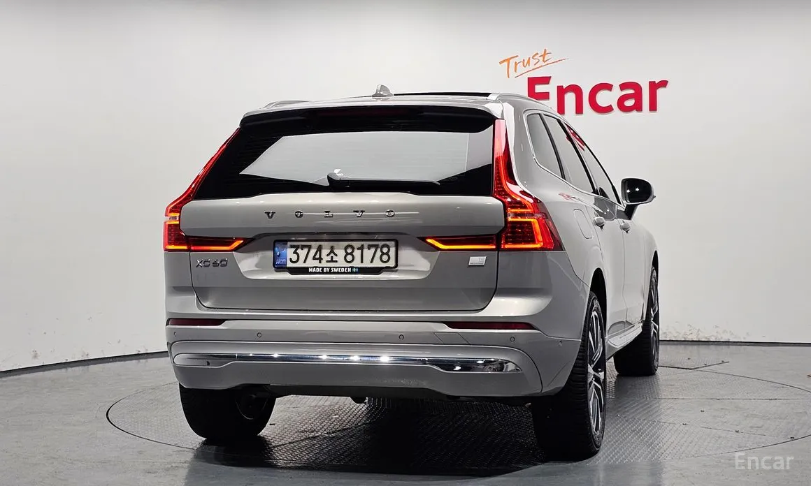 Фото 4 - Volvo XC60