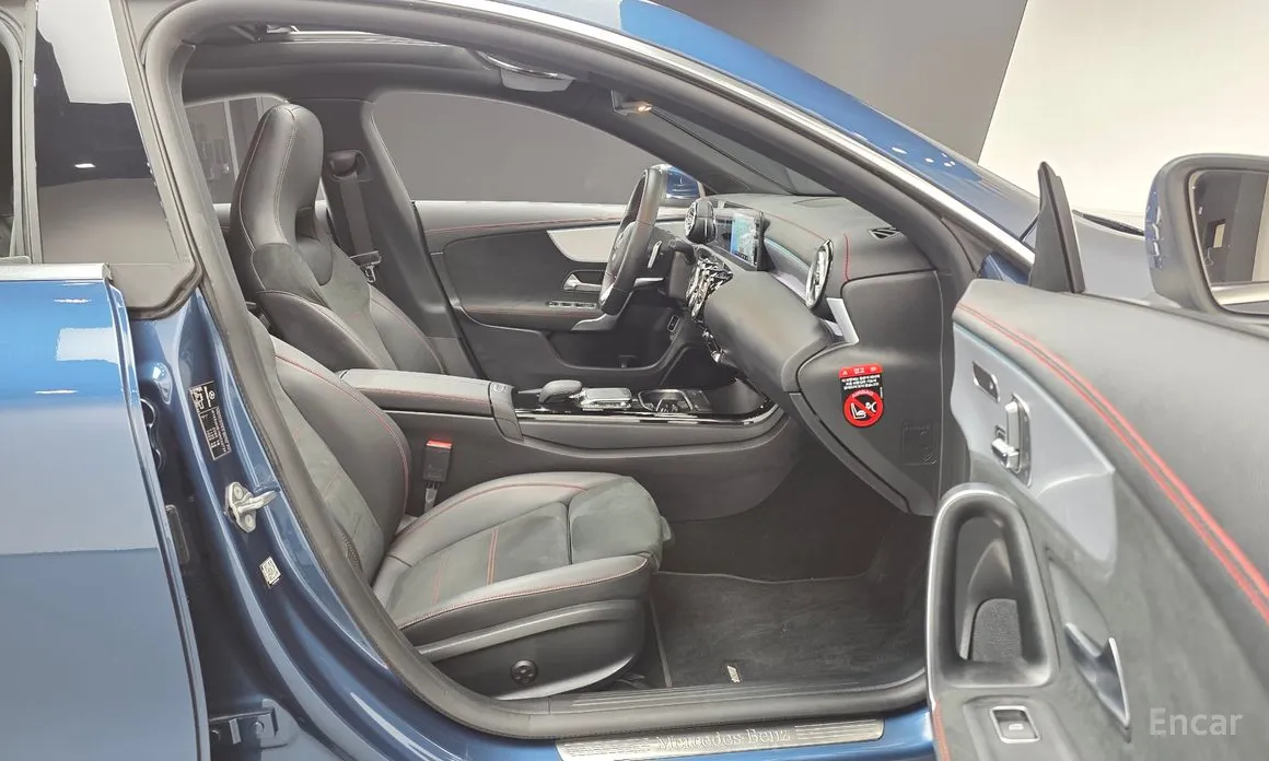 Фото 10 - Mercedes-Benz CLA-Class