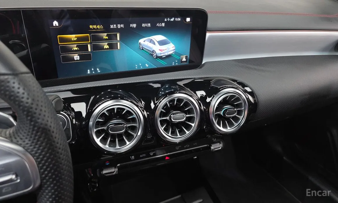 Фото 14 - Mercedes-Benz CLA-Class