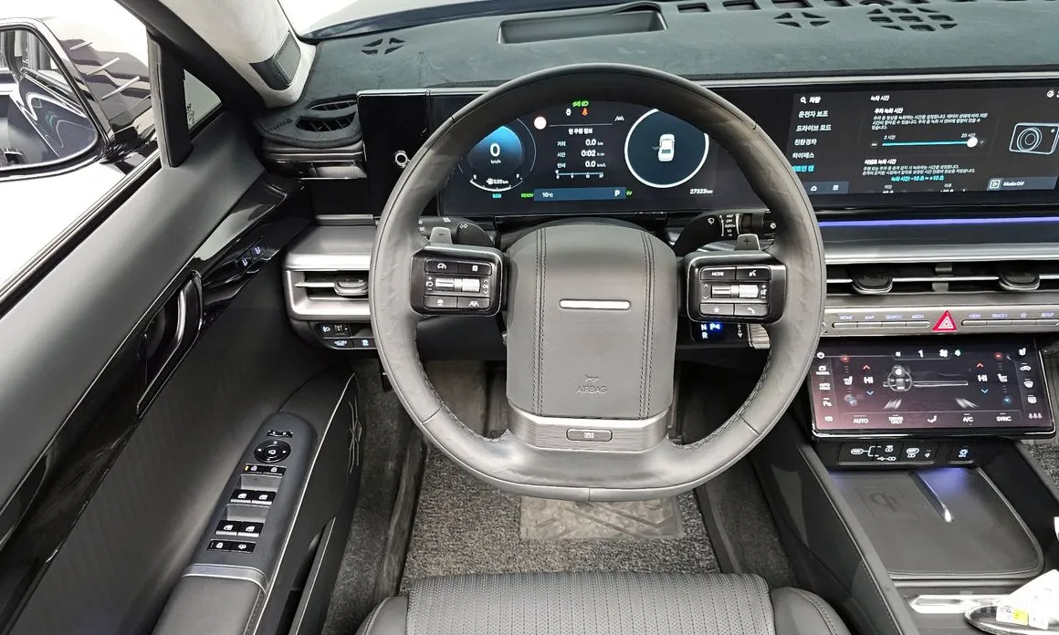 Фото 13 - Hyundai Grandeur