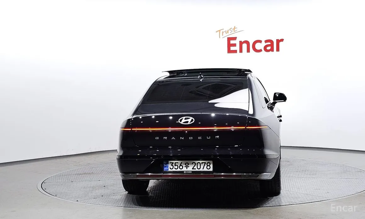 Фото 4 - Hyundai Grandeur