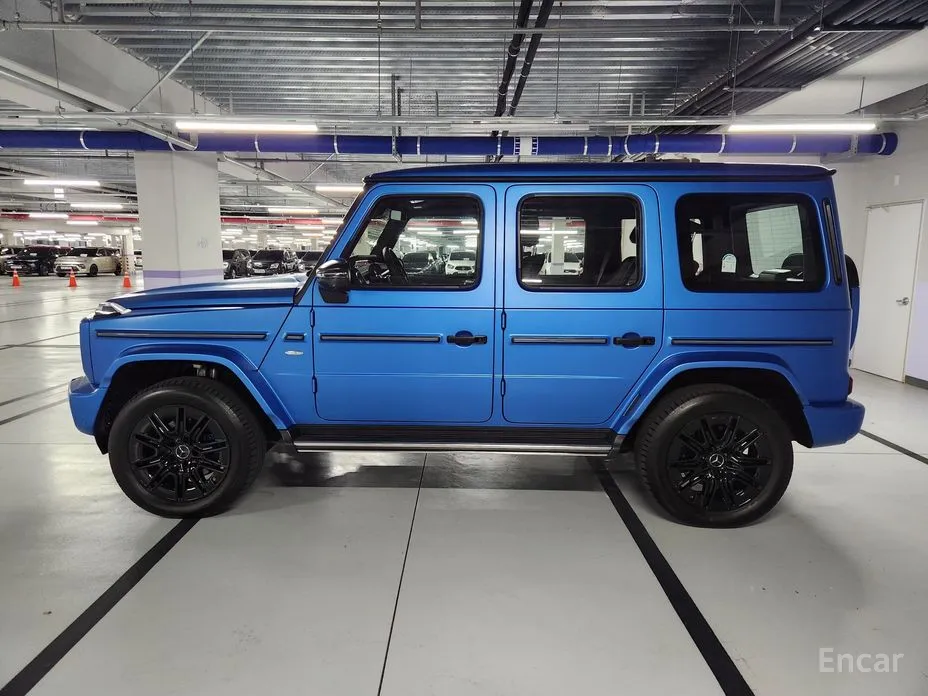 Фото 11 - Mercedes-Benz G-Class