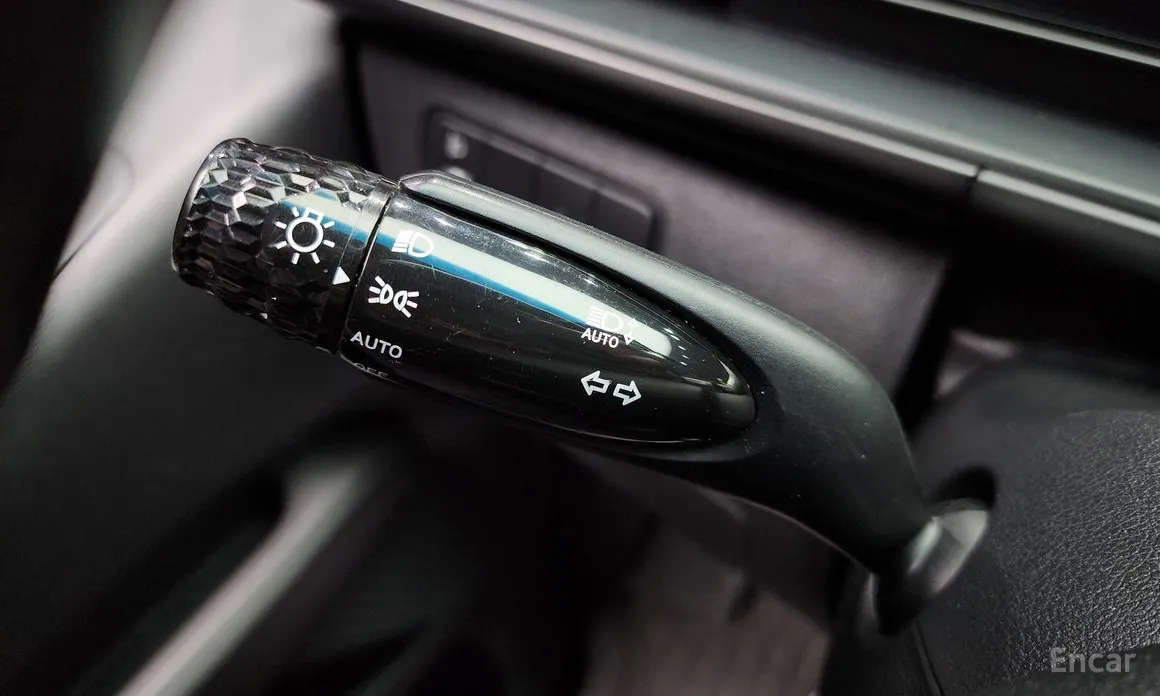 Фото 18 - Hyundai Staria