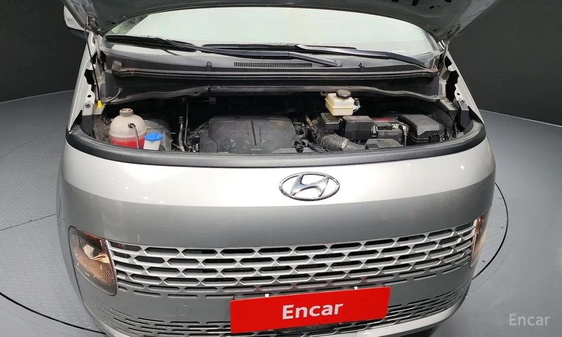 Фото 6 - Hyundai Staria