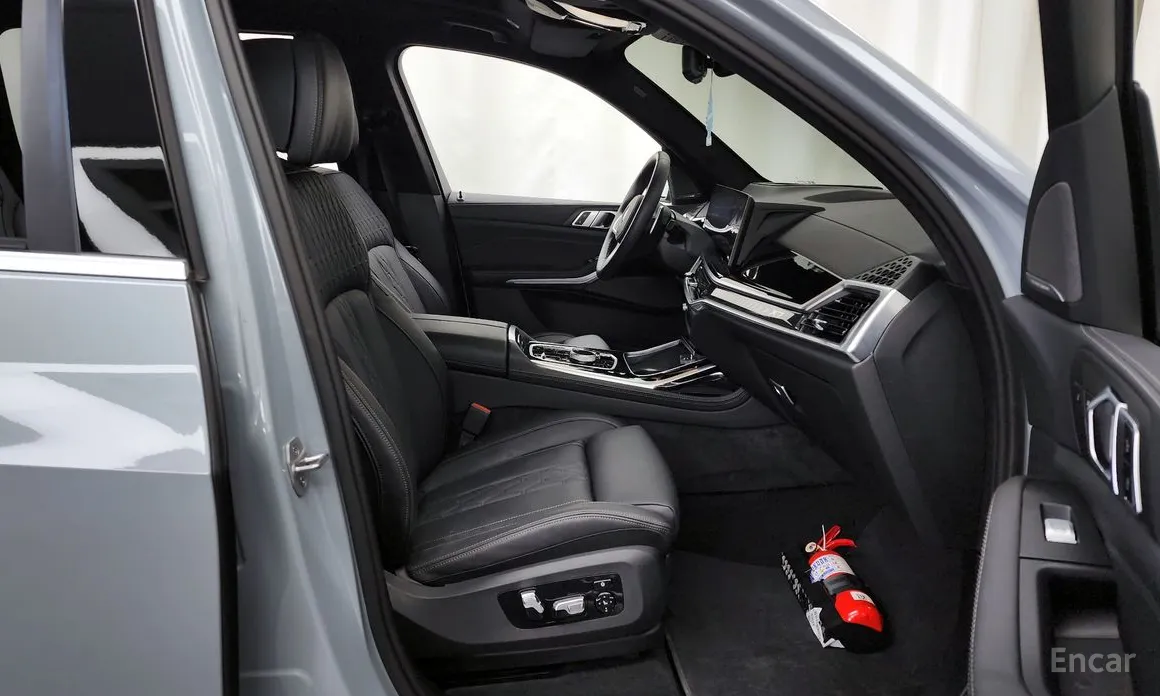 Фото 11 - BMW X7