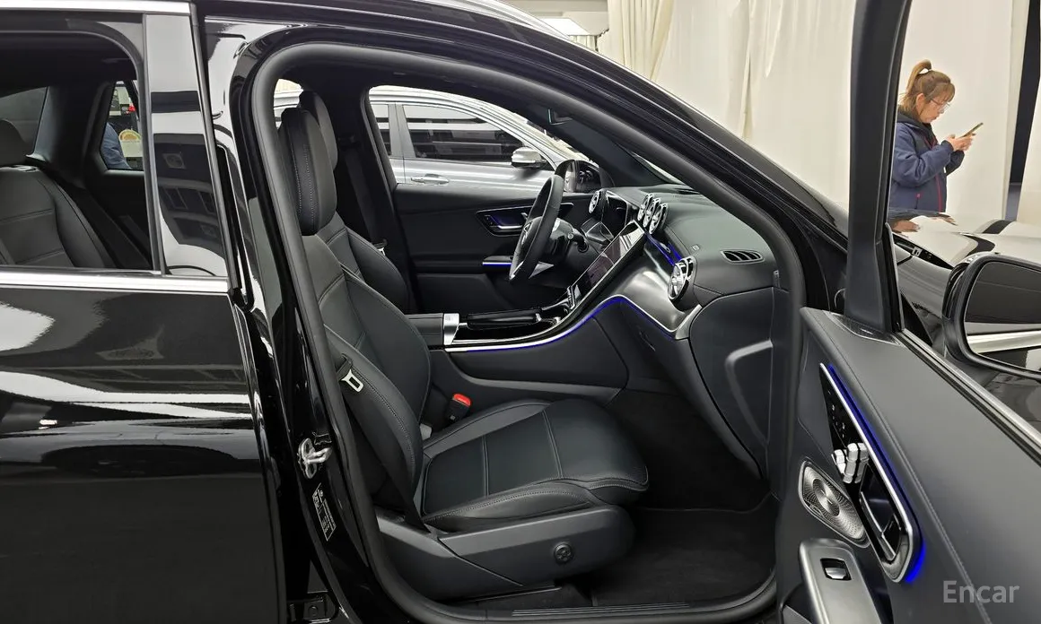 Фото 11 - Mercedes-Benz GLC-Class