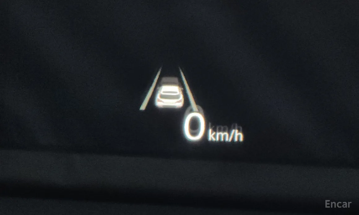 Фото 16 - Genesis G70