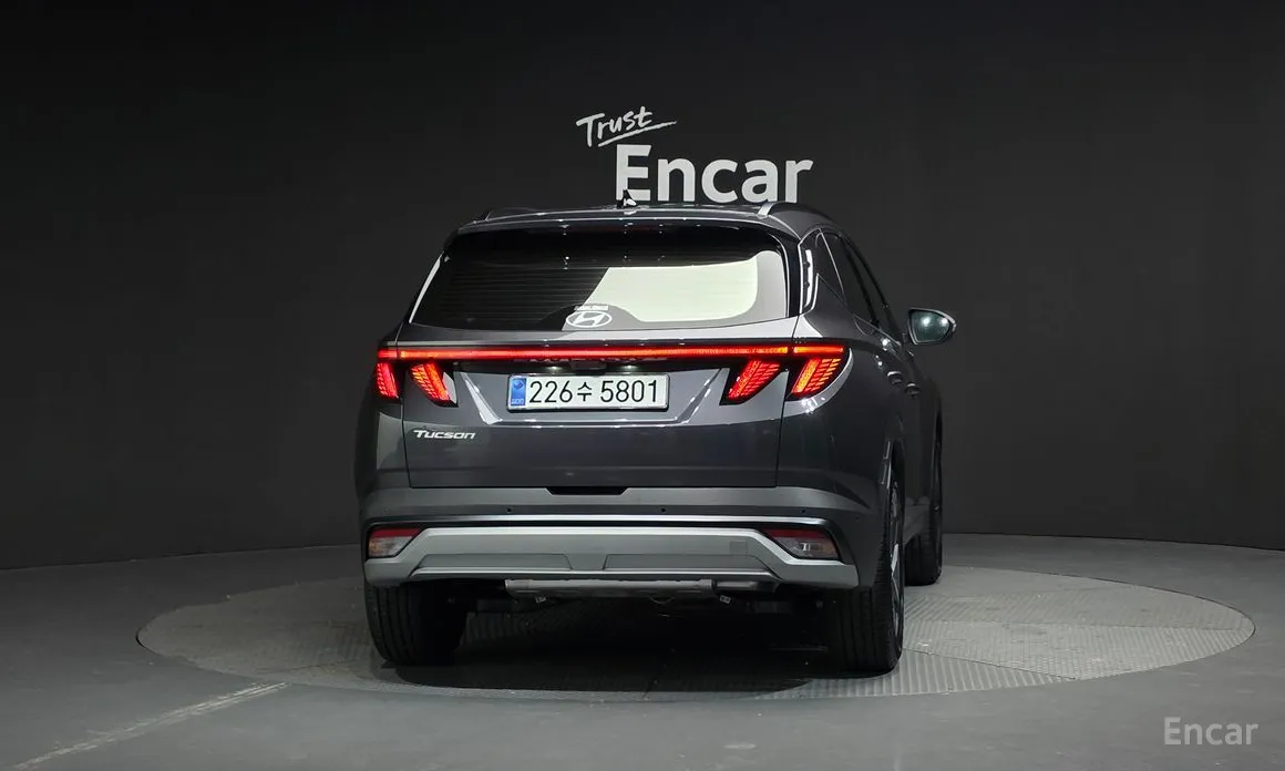 Фото 4 - Hyundai Tucson