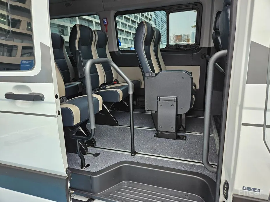 Фото 16 - Hyundai Solati