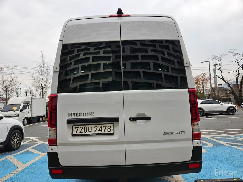 Фото 5 - Hyundai Solati