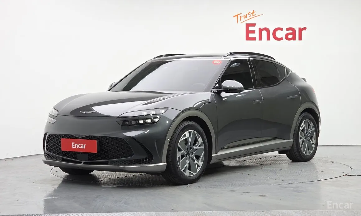 Фото 1 - Genesis GV60