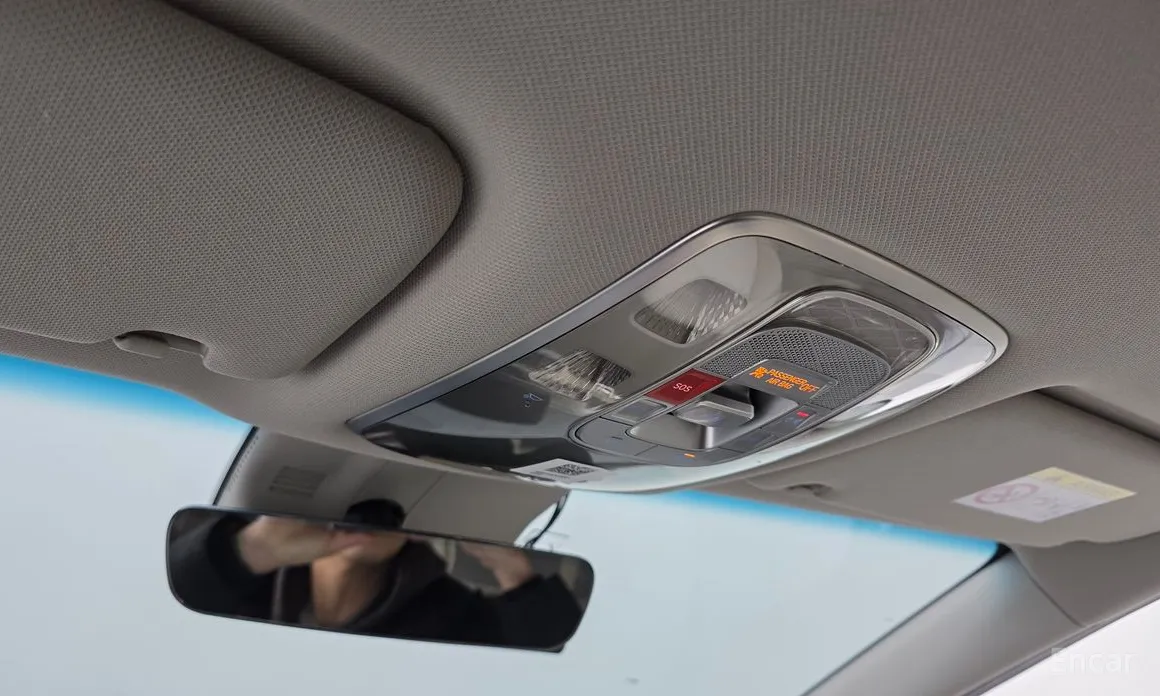 Фото 18 - Genesis GV60